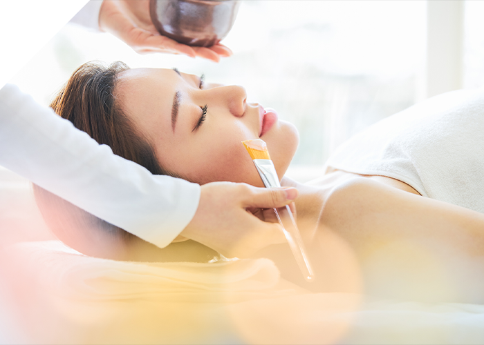 肌悩みに合わせた本格フェイシャルメニュー